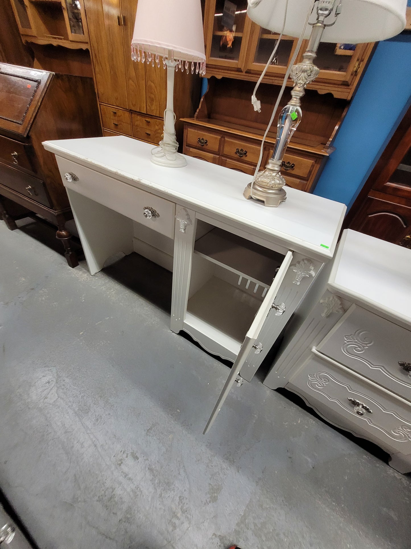 Elegant White Writing Desk