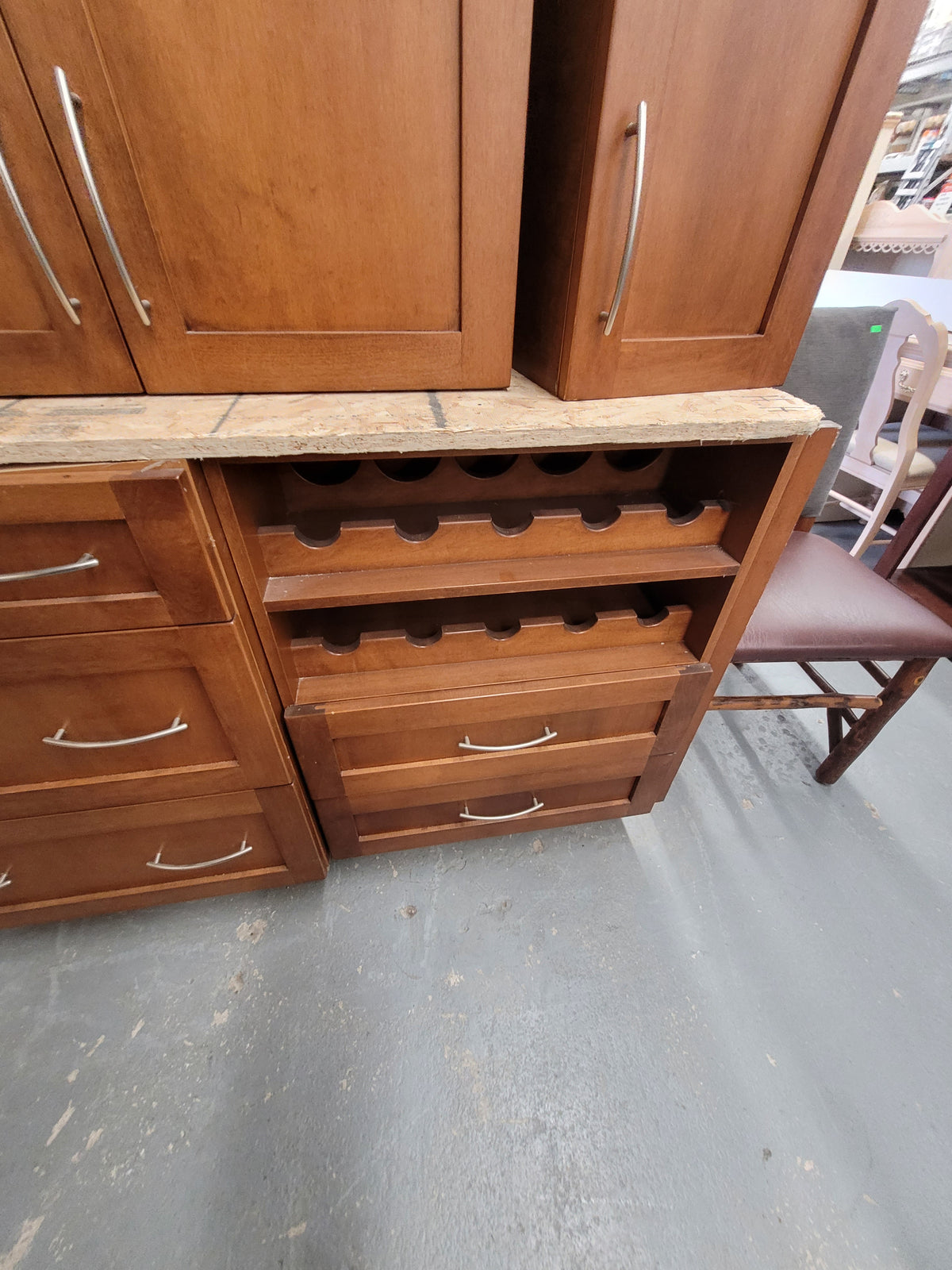 Warm Brown Kitchen Cabinet Set with Pantry SK037
