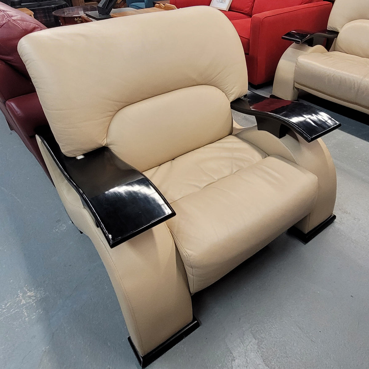 Contemporary Leather Match Accent Chair – Cream & Black