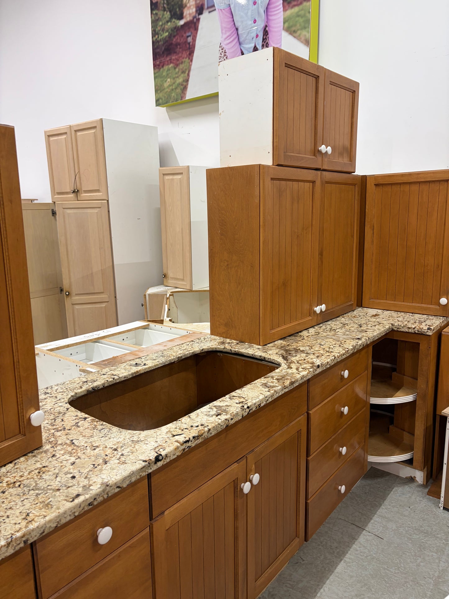 WARM WALNUT KITCHEN GK031