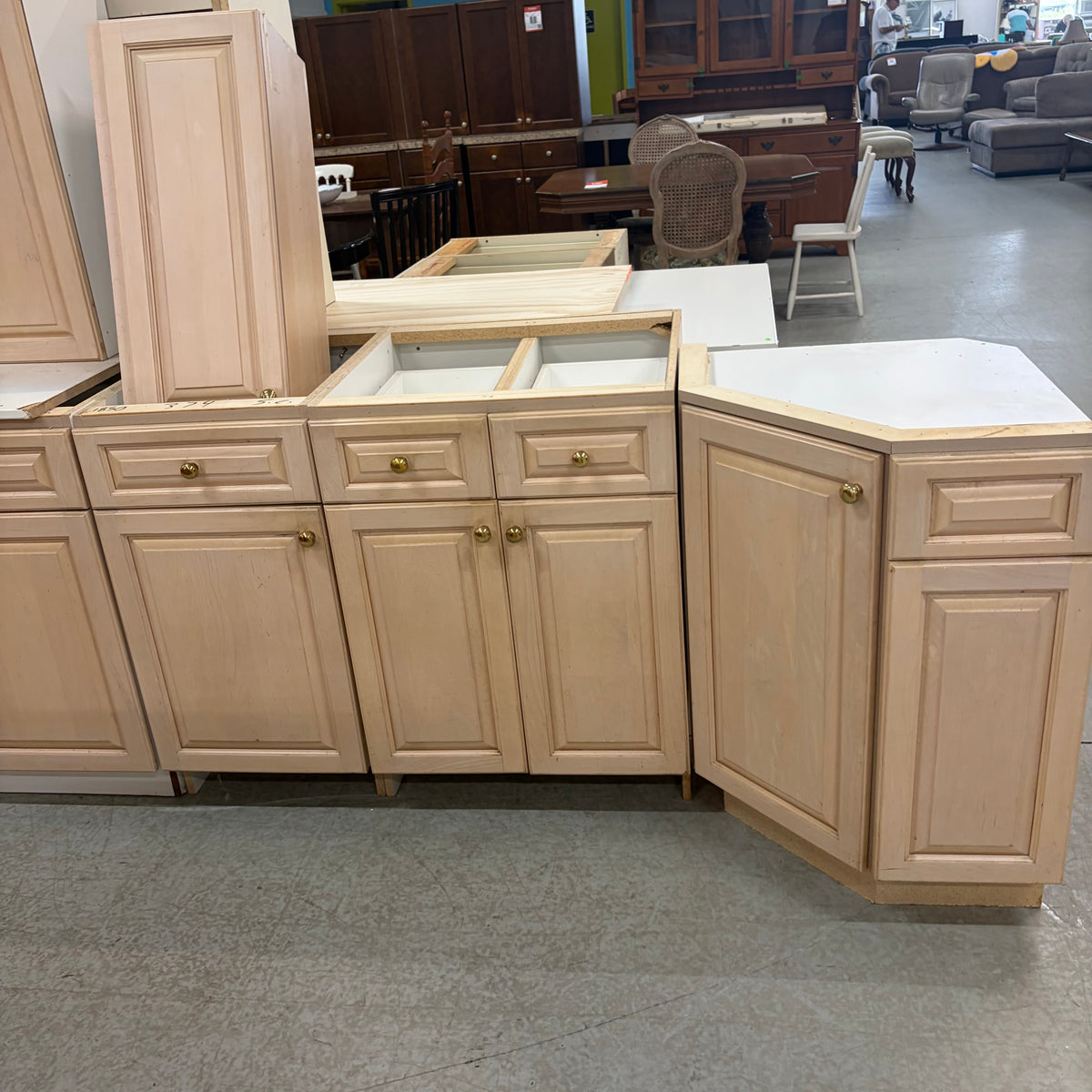 SEASHELL KITCHEN