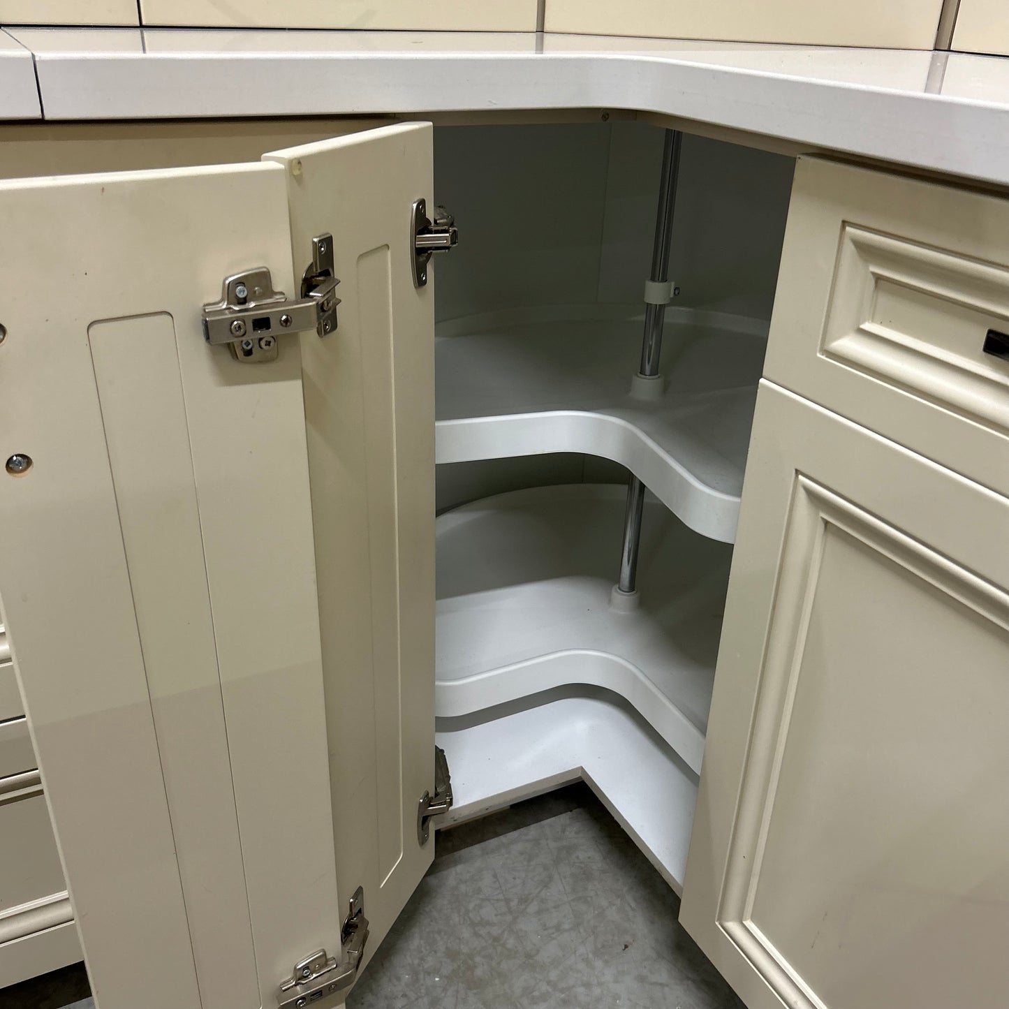 CLASSIC CREAM KITCHEN GK023