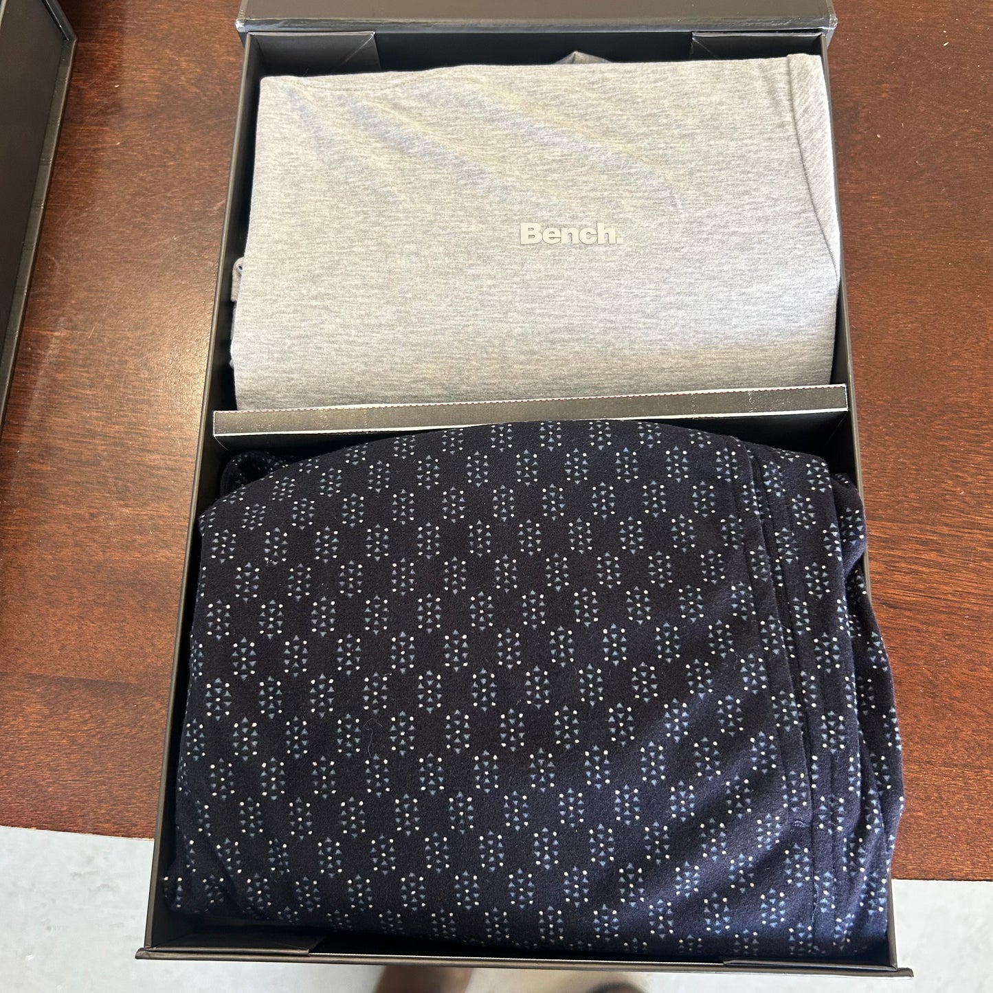 2 PIECE MENS PAJAMA SET