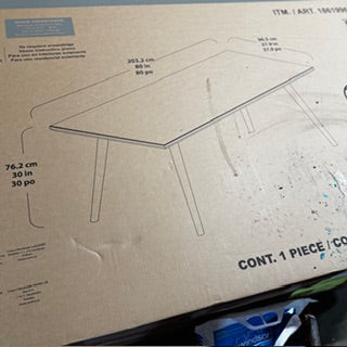 MODERN TABLE