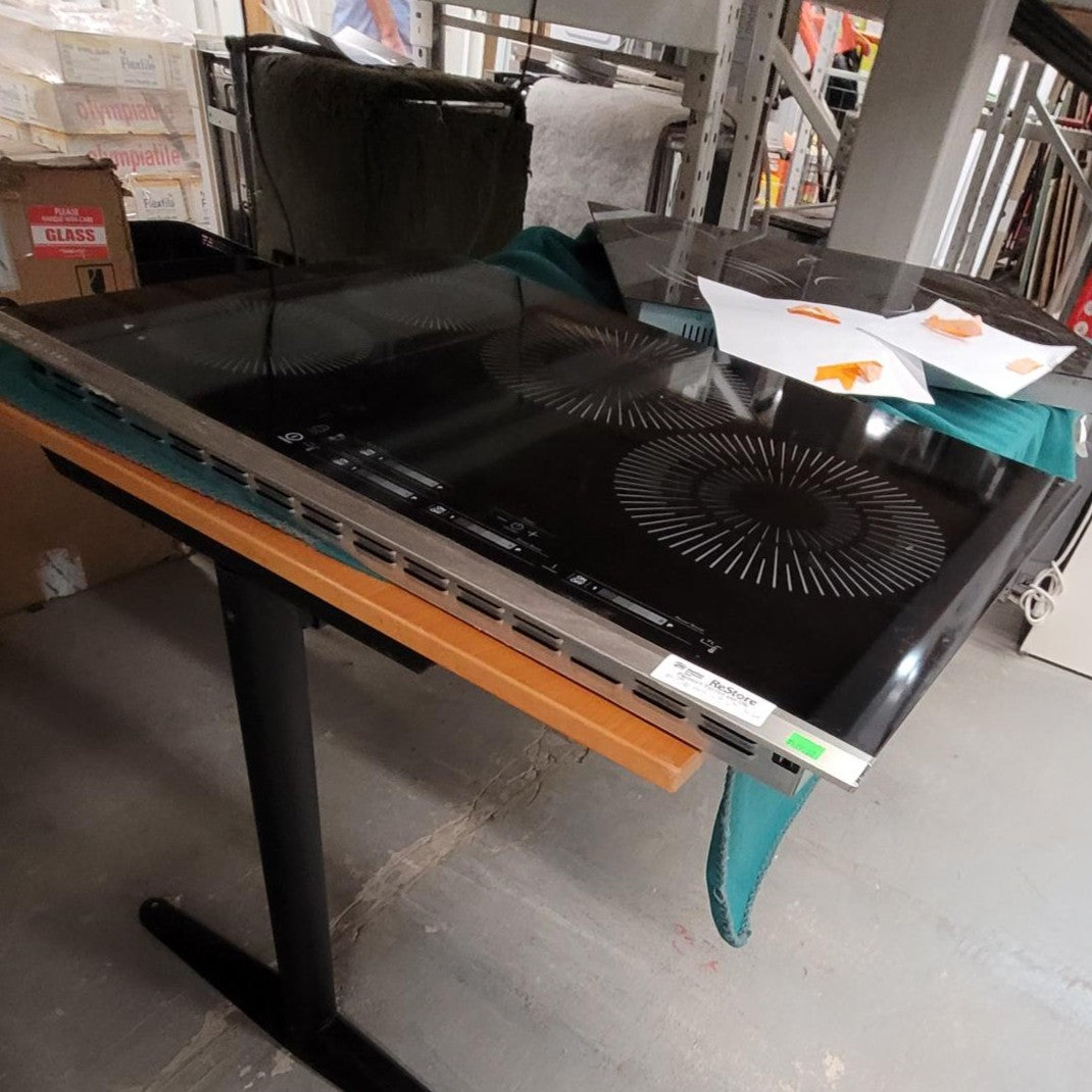 Frigidaire FCCI3027AB 30-Inch Induction Cooktop