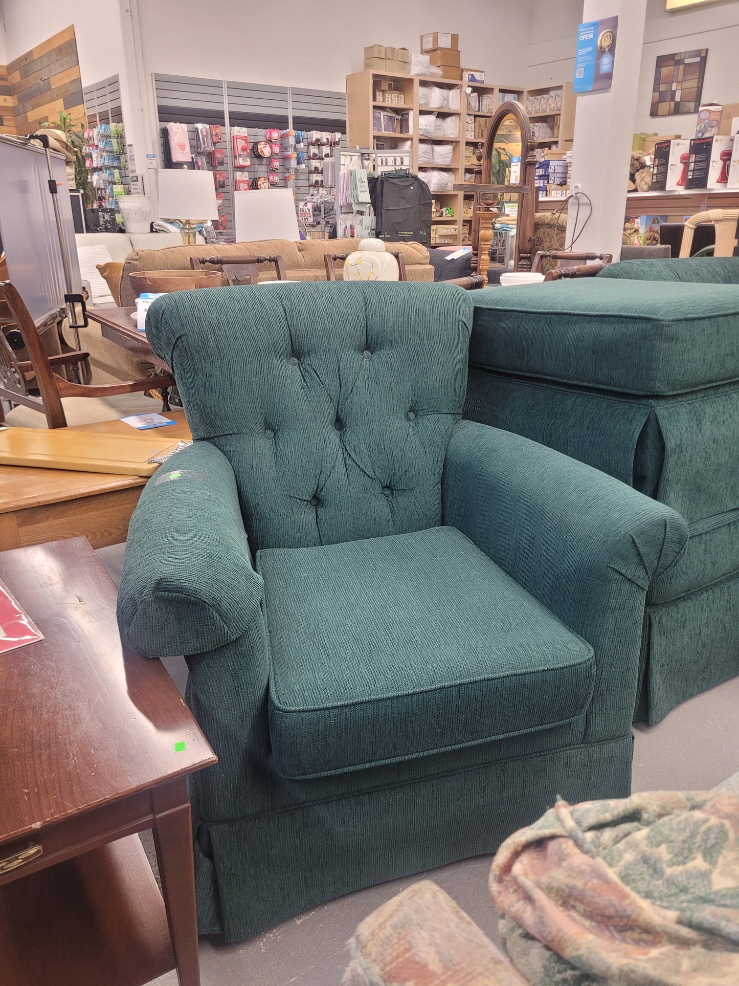 Classic Green Accent Chair & Ottoman Set
