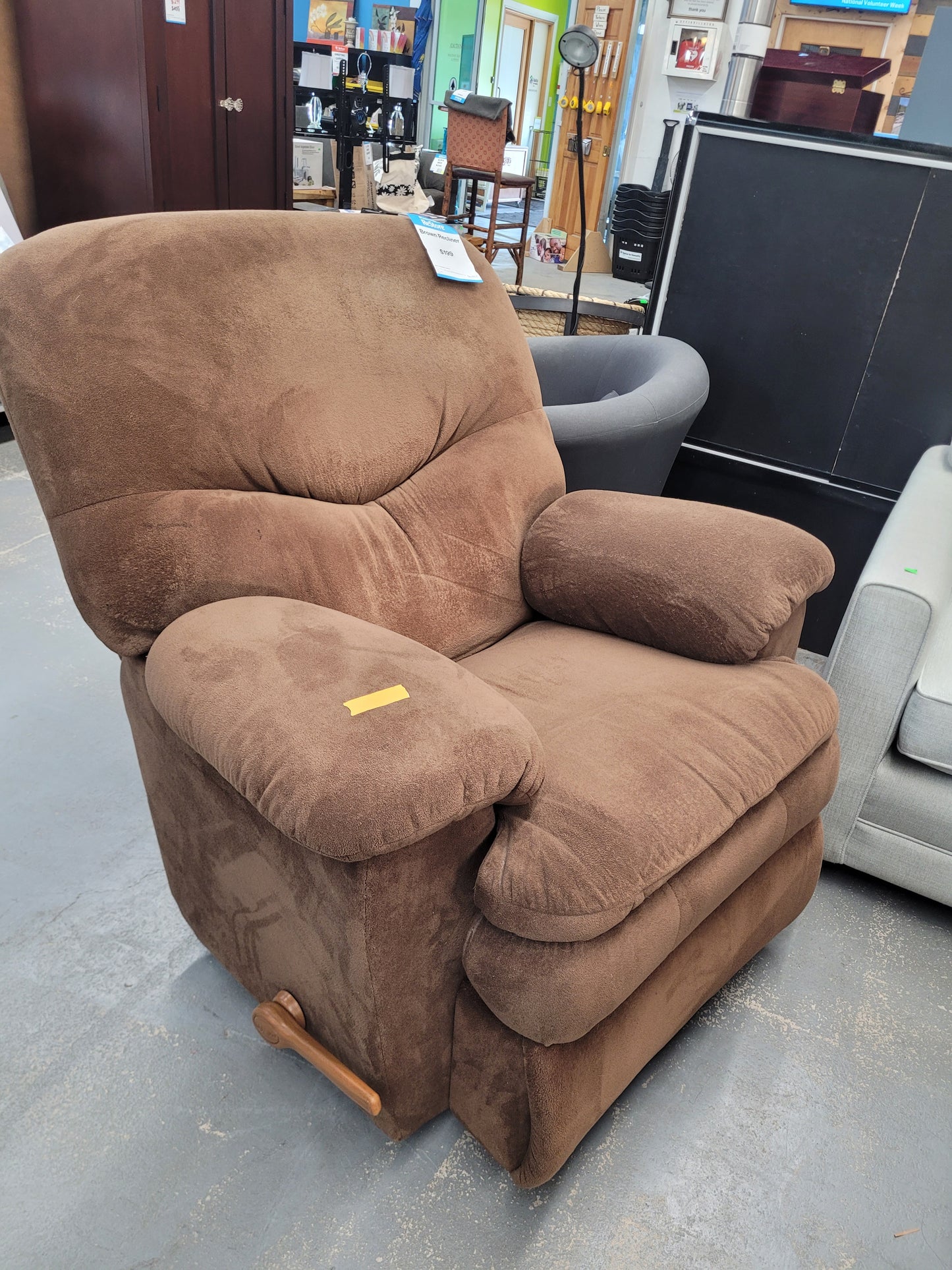 Brown Plush Recliner Chair