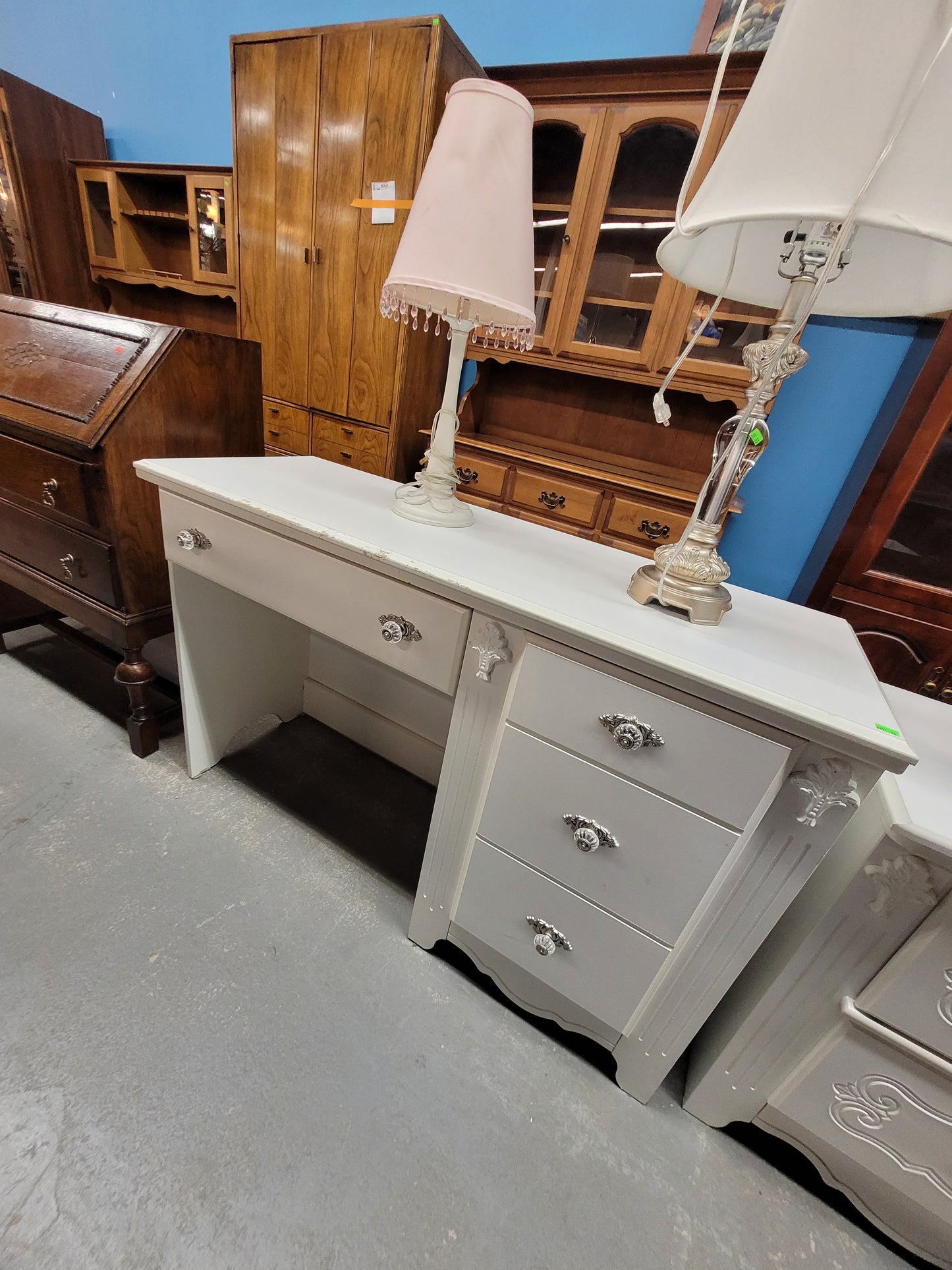 Elegant White Writing Desk