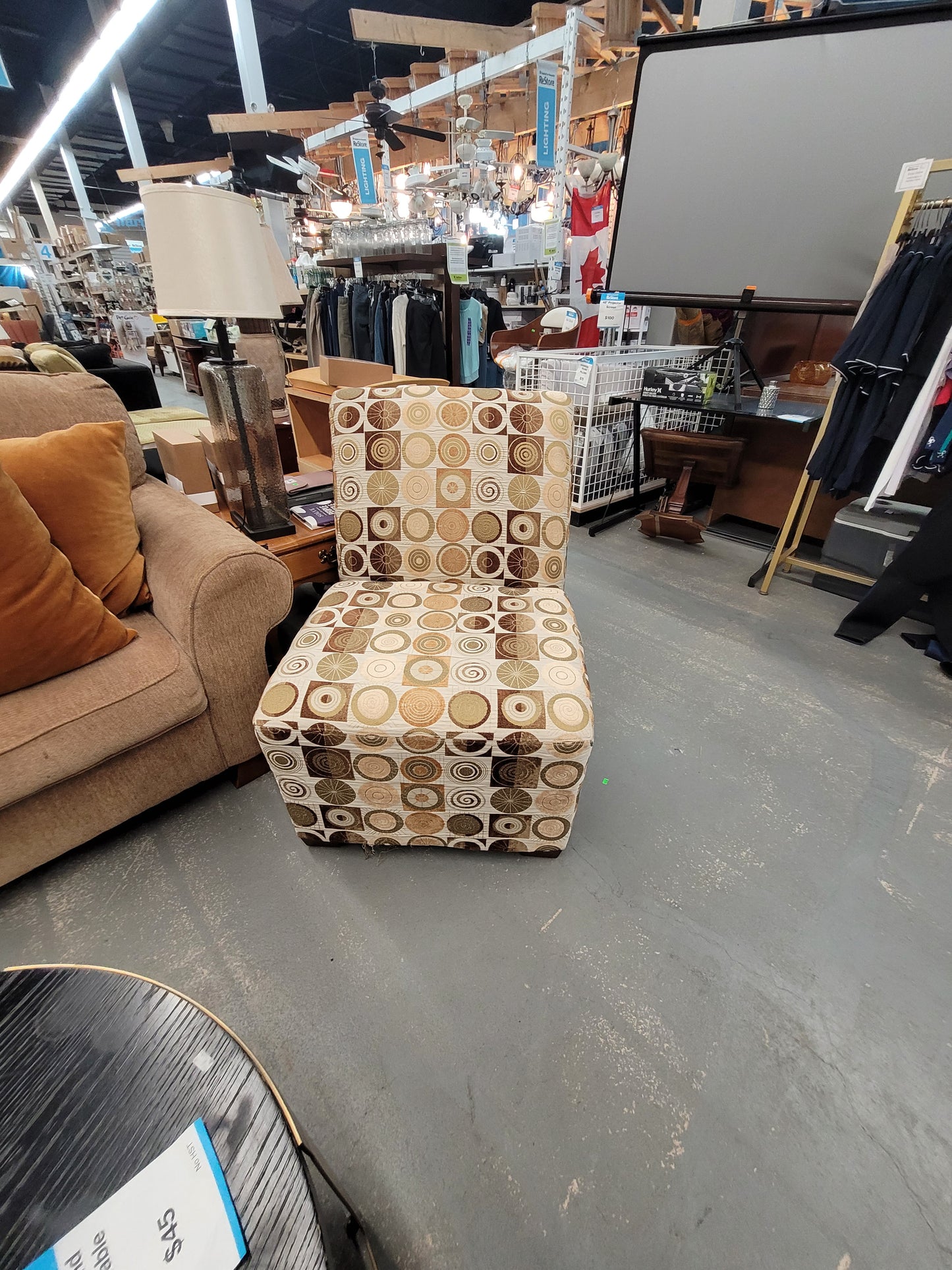 Geometric Pattern Armless Accent Chair