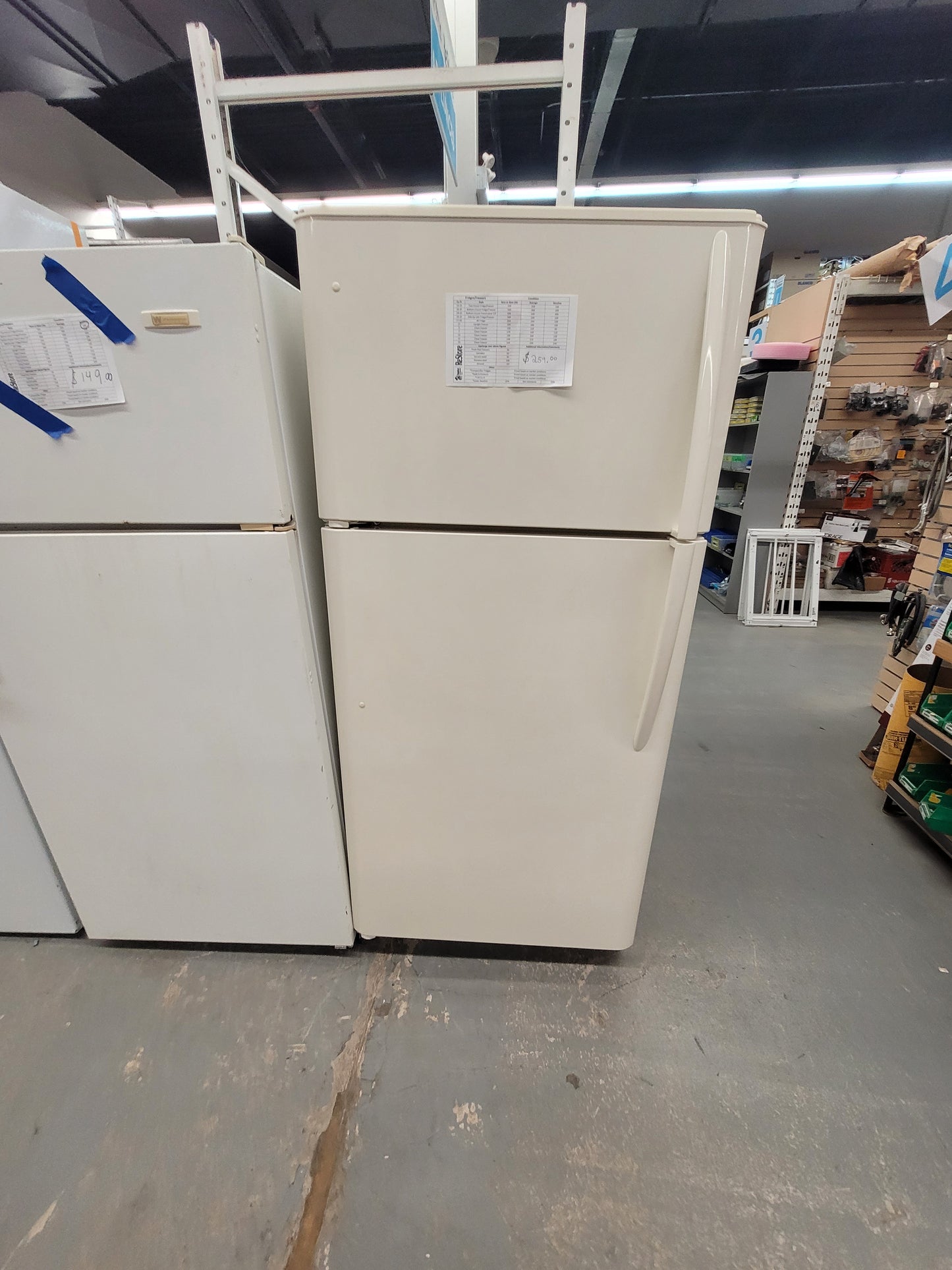 Top-Freezer Refrigerator