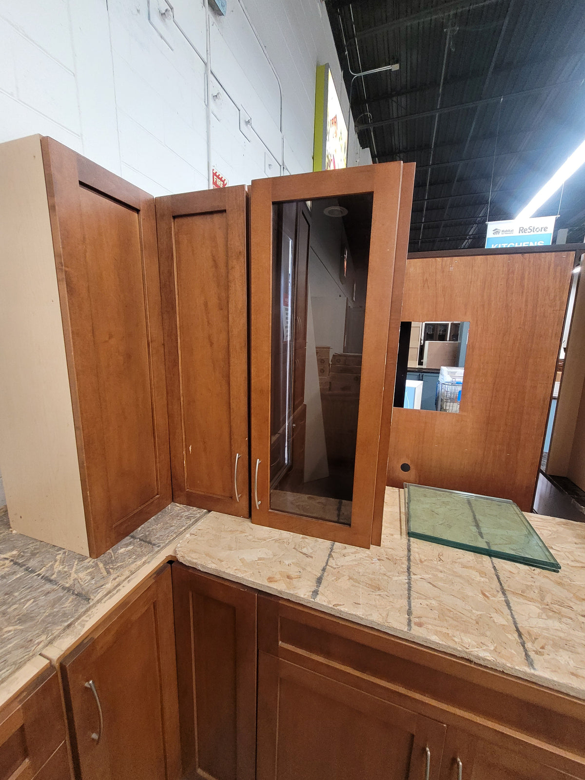 Warm Brown Kitchen Cabinet Set with Pantry SK037