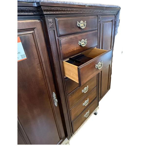 Traditional Dark Wood Queen Bedroom Set – 3 Pieces