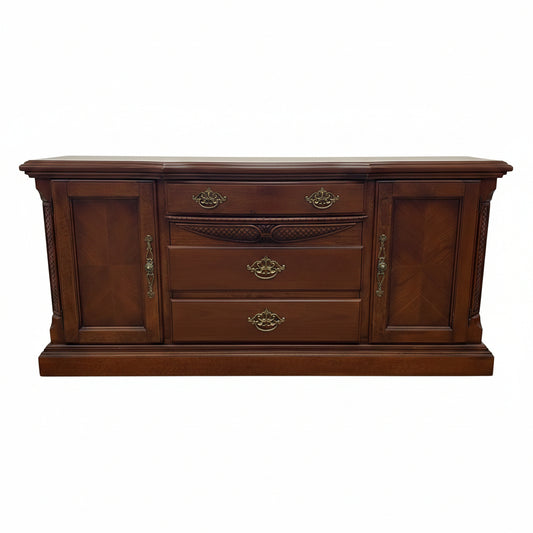 LONG DRESSER