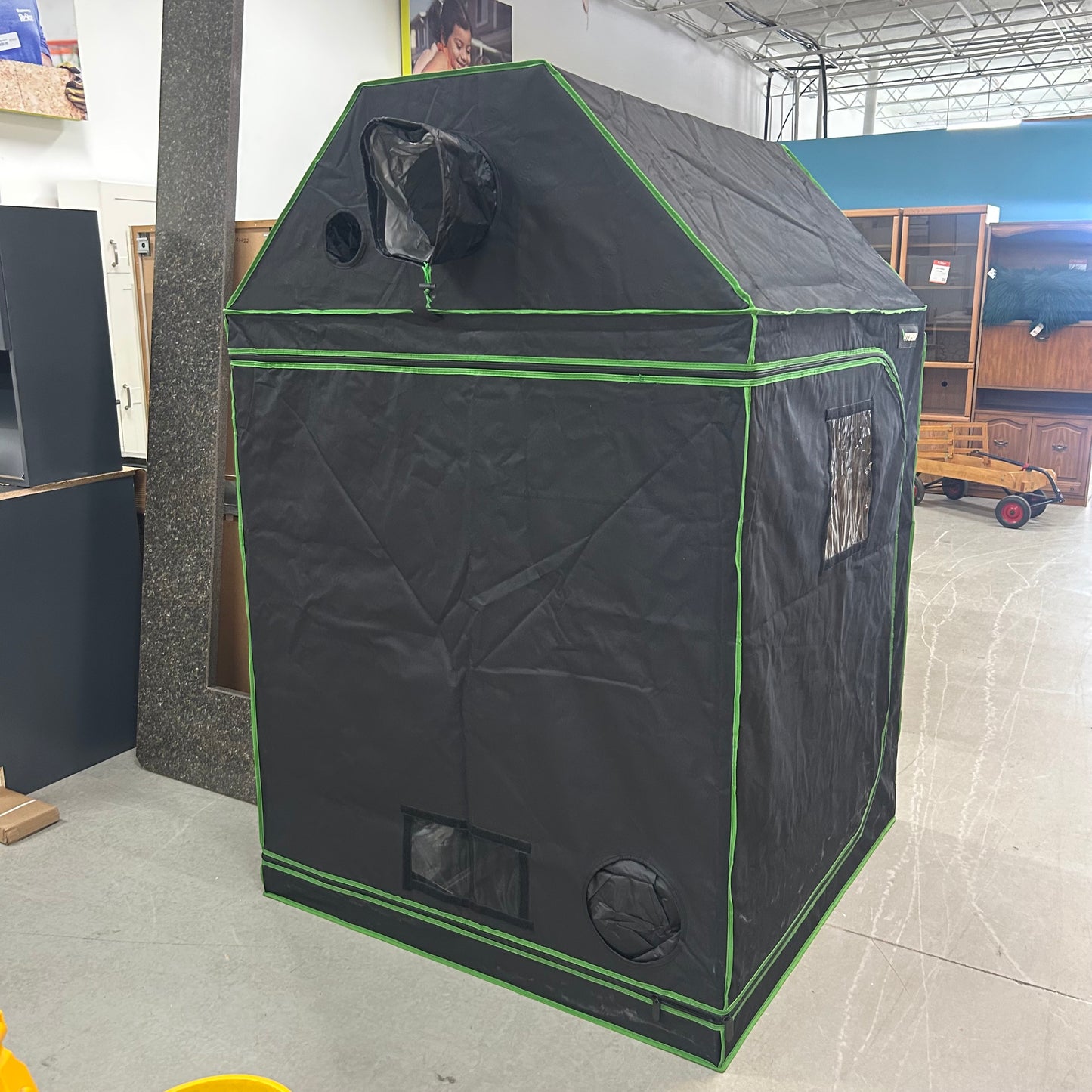 GROW TENT