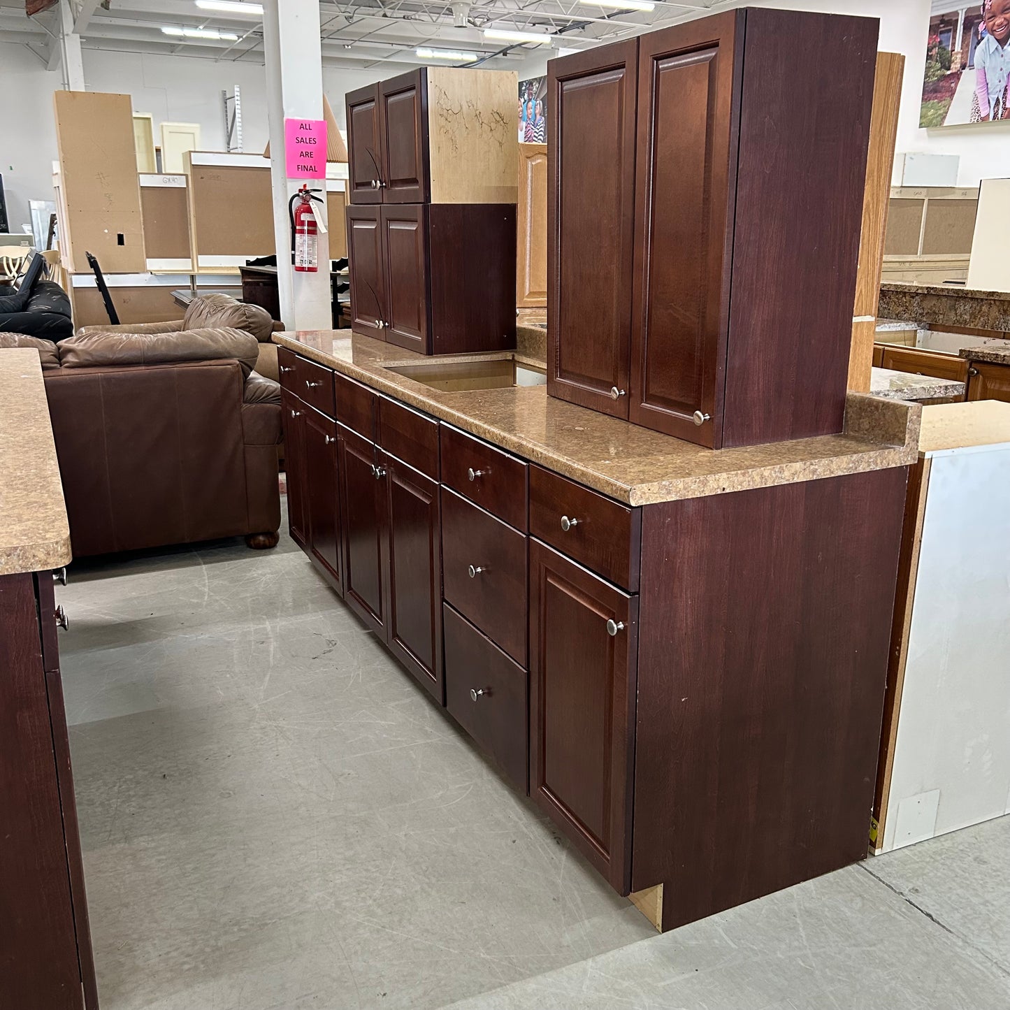 BROWN SHAKER KITCHEN GK029