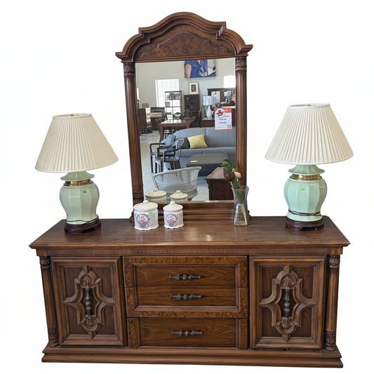 VINTAGE DRESSER WITH MIRROR