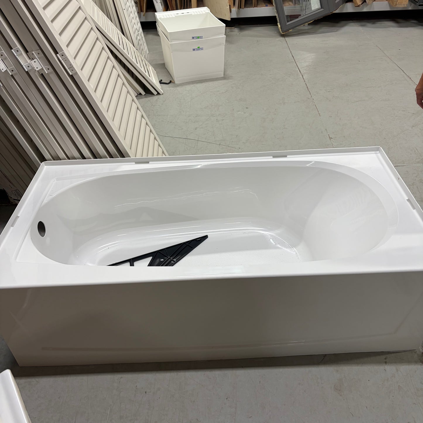 STERLING BATHTUB