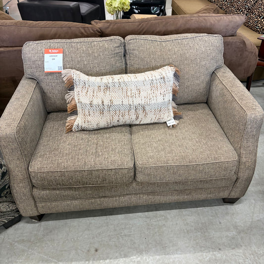 LOVESEAT