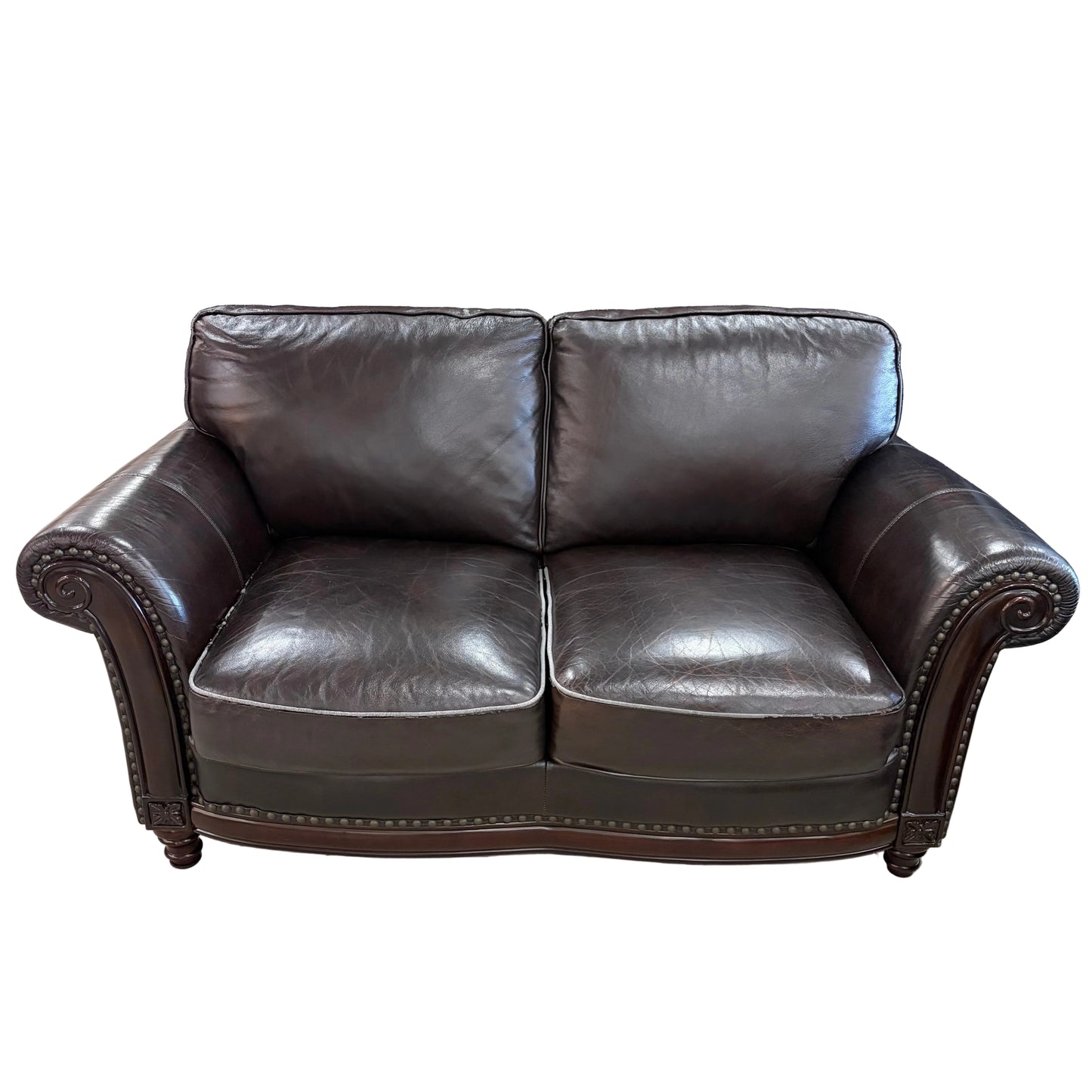 LOVESEAT