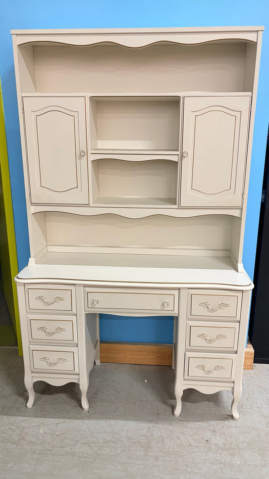 DESK - MADE IN CANADA
