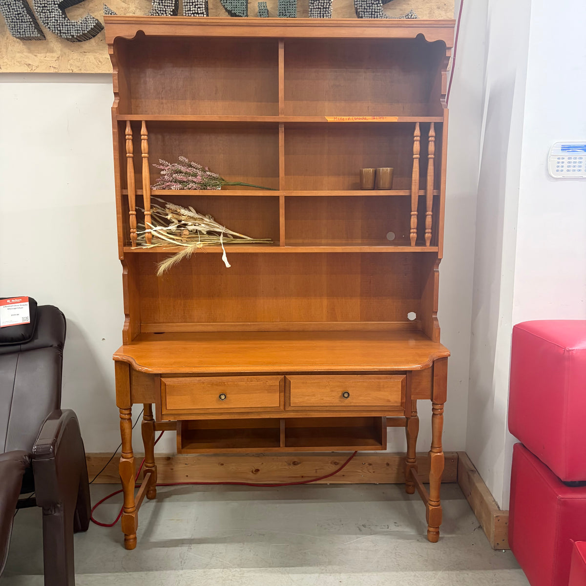 DESK/HUTCH MADE IN CANADA