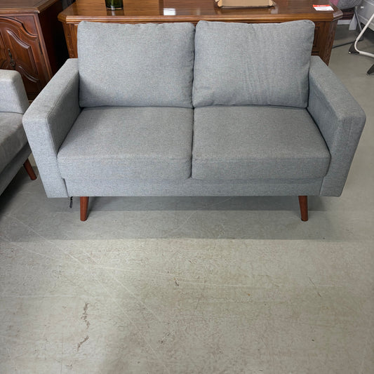 MODERN LOVESEAT