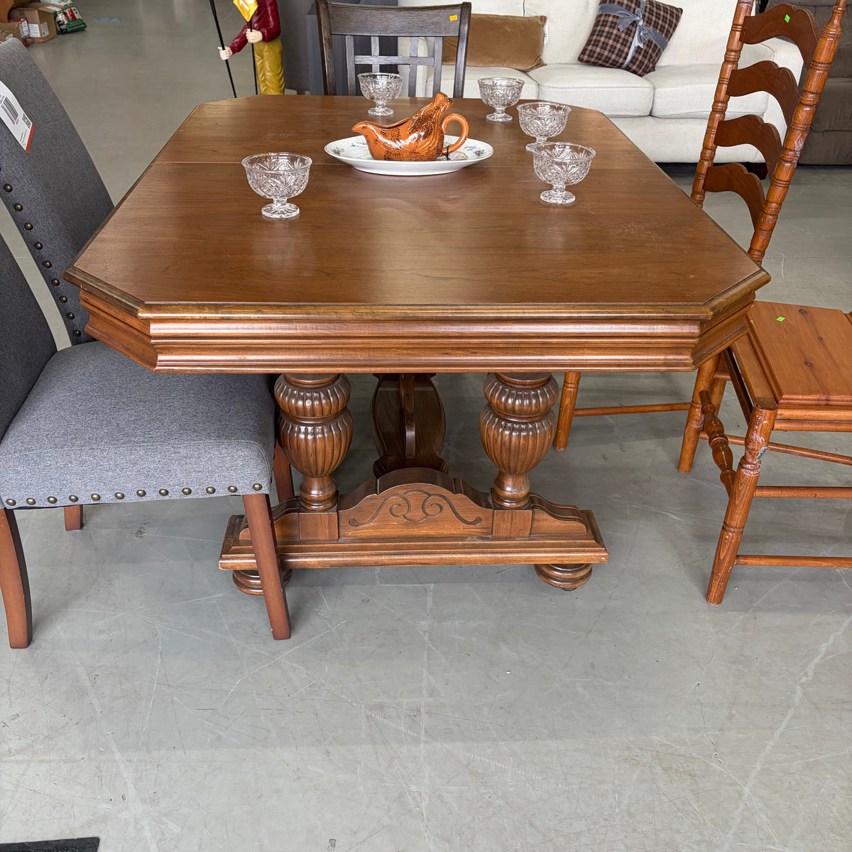 DINING TABLE ON WHEELS