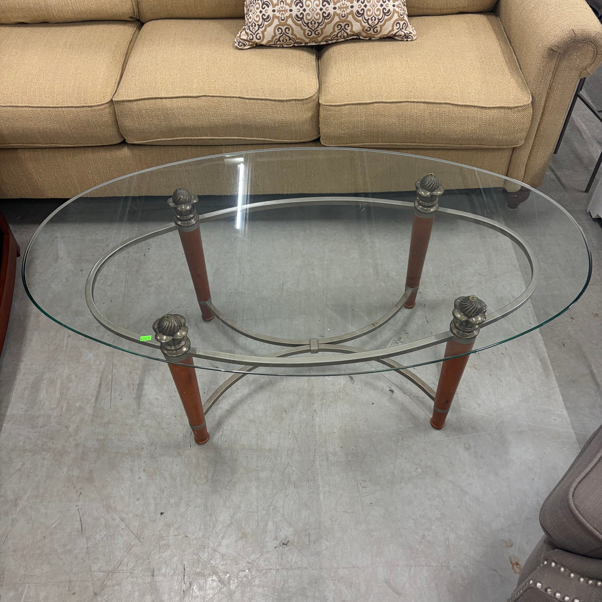GLASS OVAL COFFEE TABLE