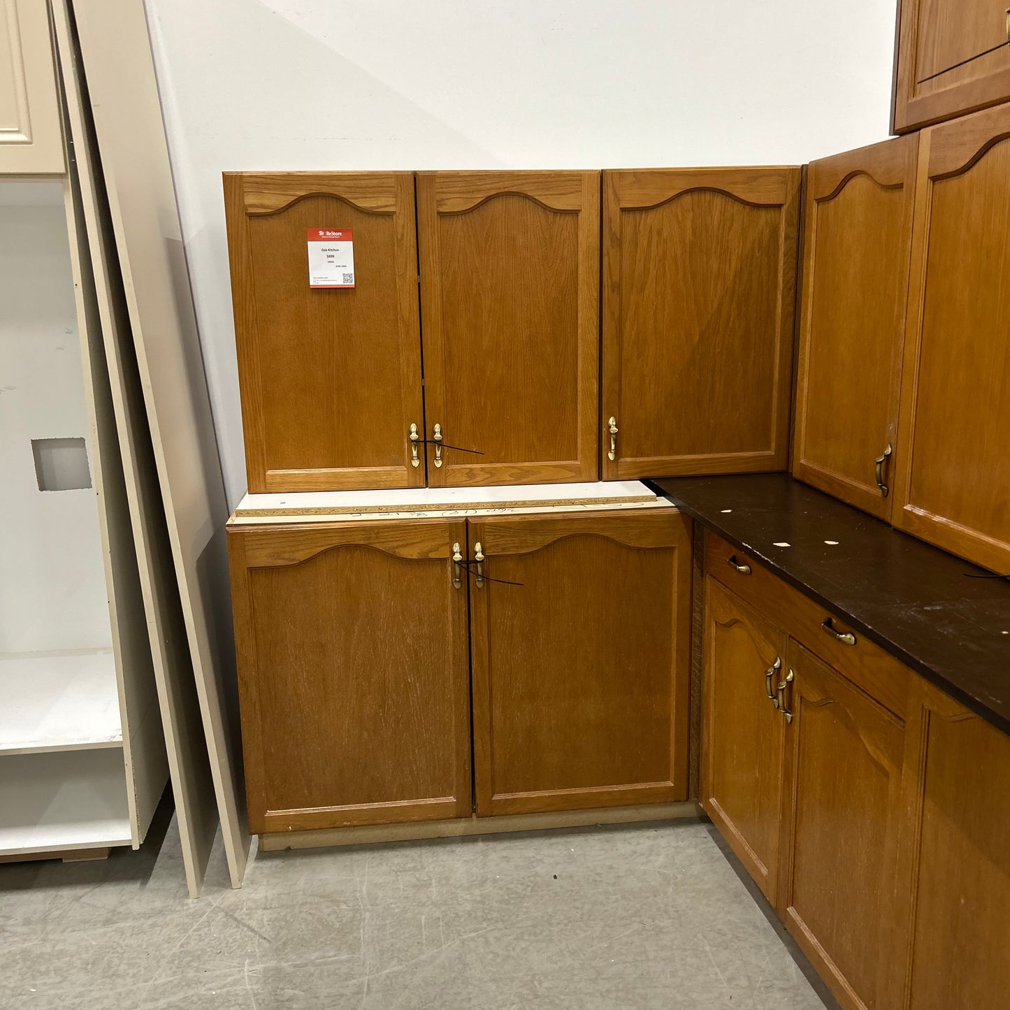 OAK KITCHEN GK024