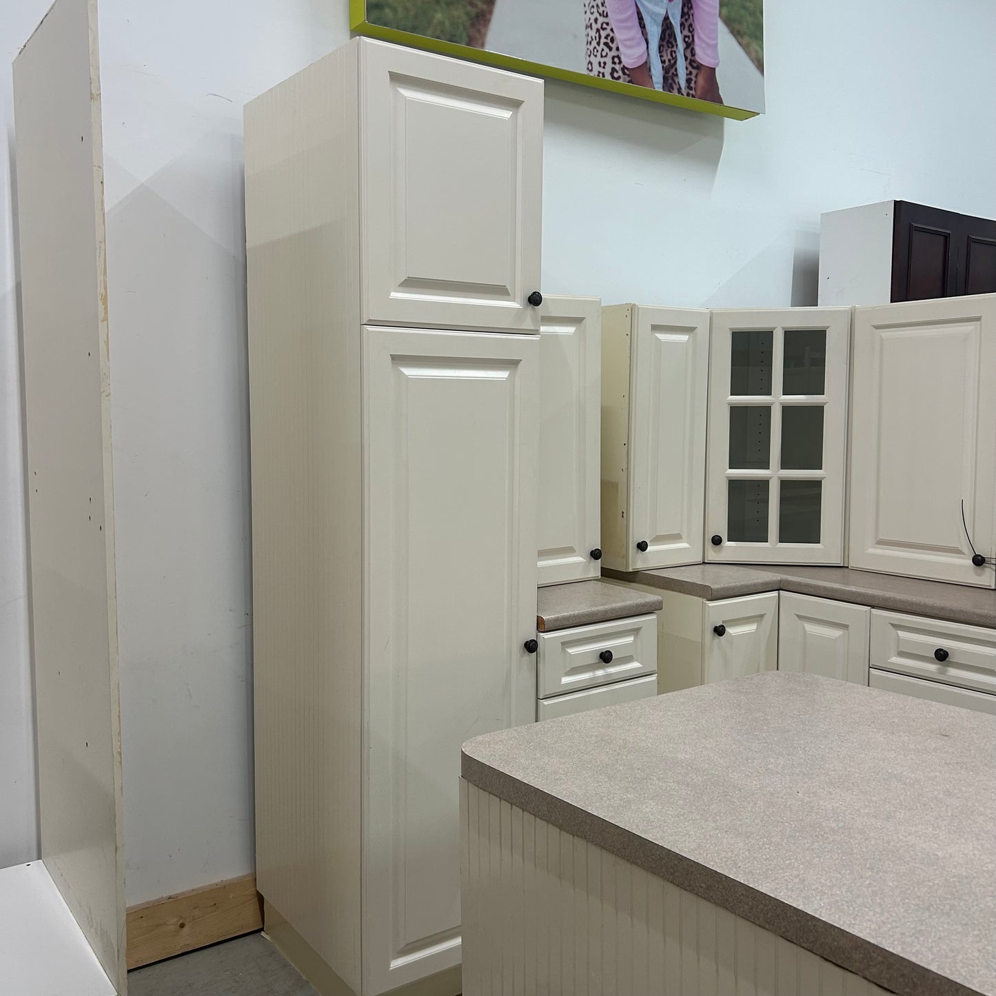 WHITE KITCHEN