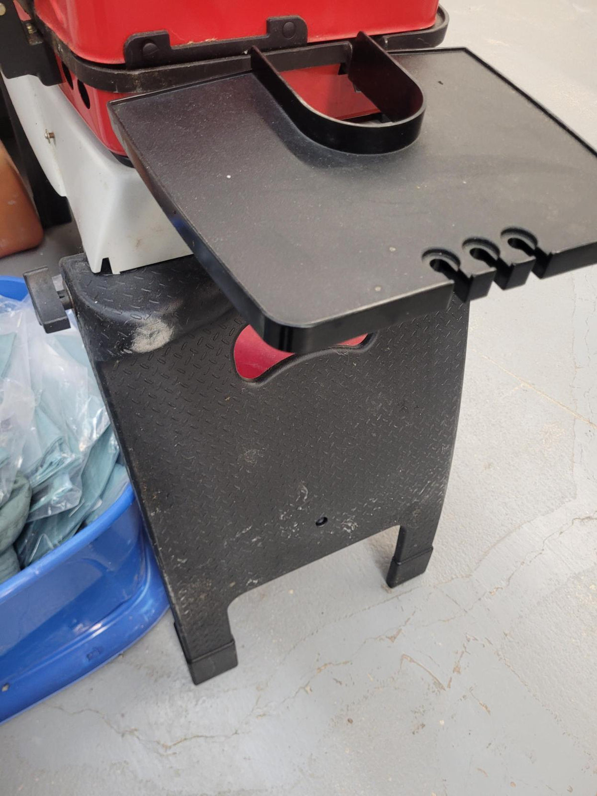 Grill 2 Go Portable Barbecue with Stand