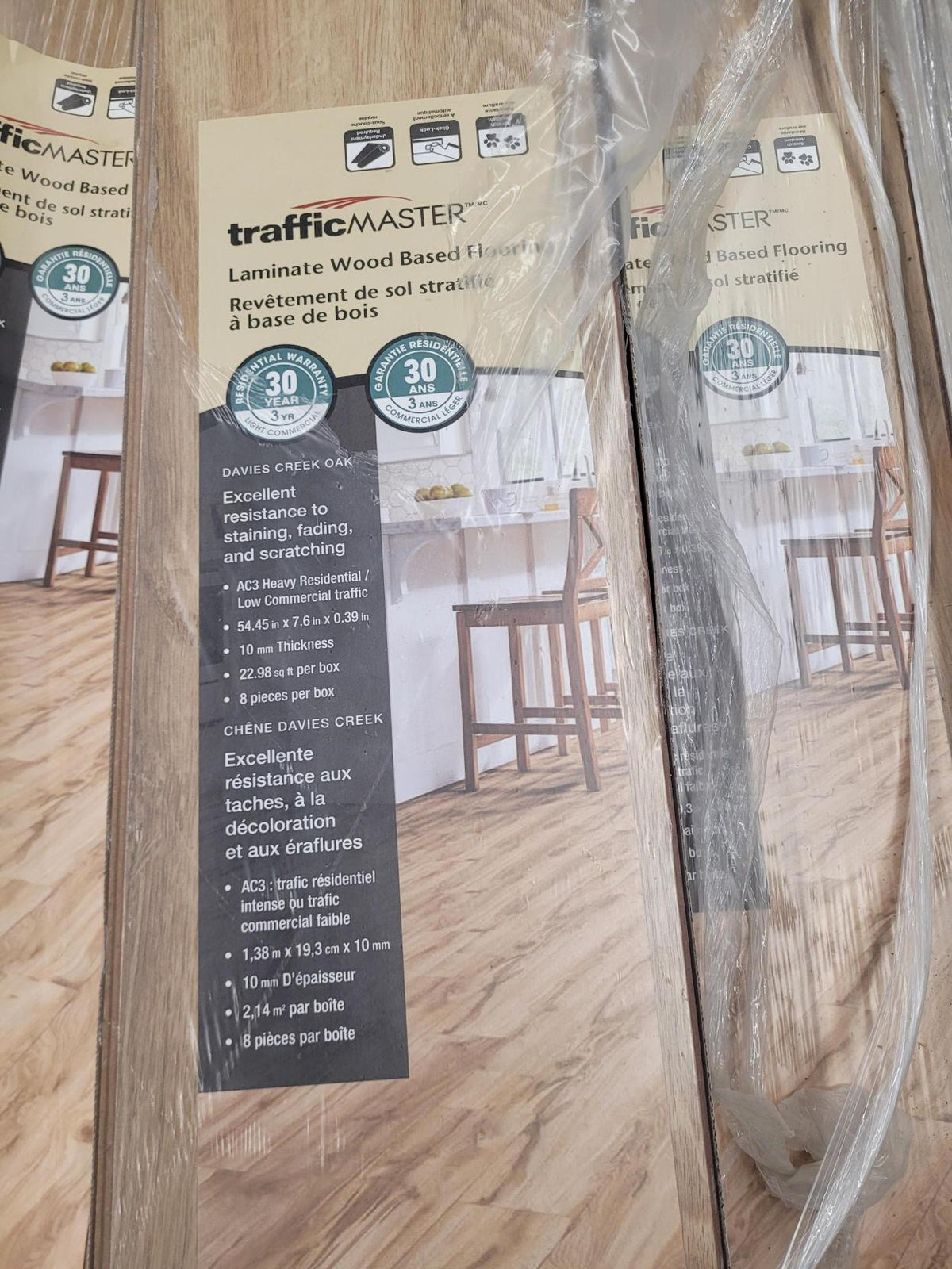 Davies Creek Oak 10mm Laminate Flooring 390 sq ft