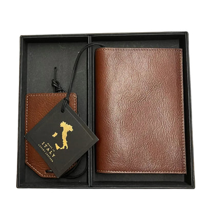 *NEW* Brown Leather Passport Cover & Bag Tag