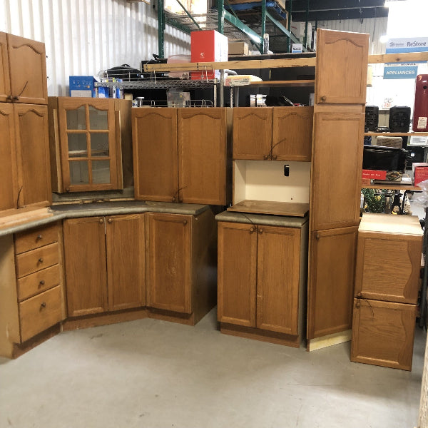 Classic Oak Kitchen