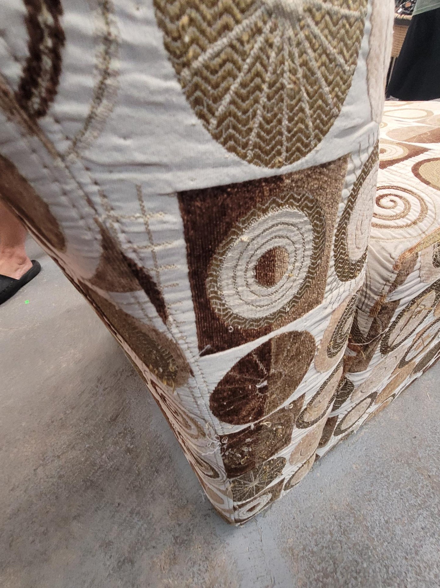 Geometric Pattern Armless Accent Chair
