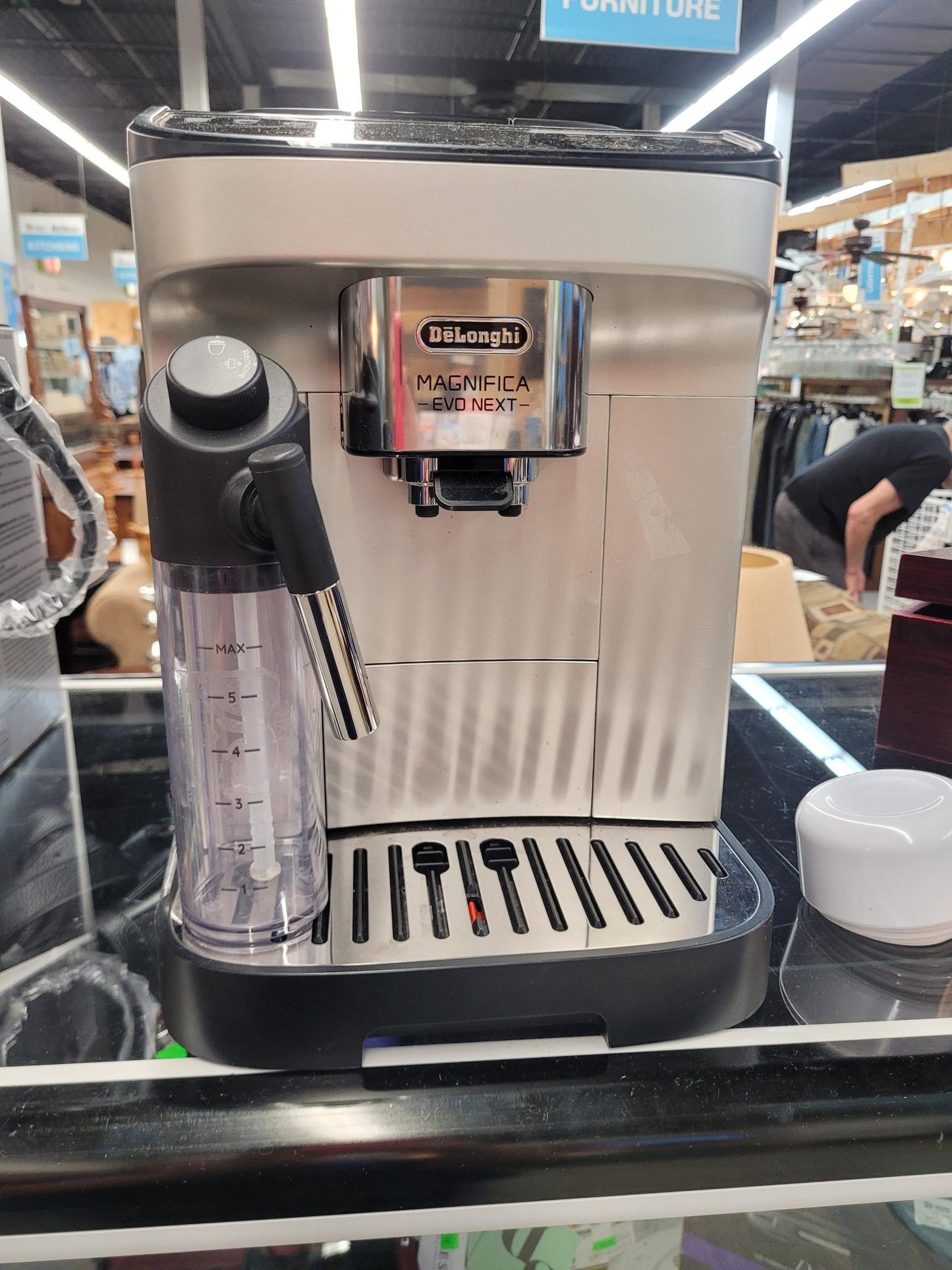 De'Longhi Magnifica Evo Next Automatic Espresso & Coffee Machine – Stainless Steel