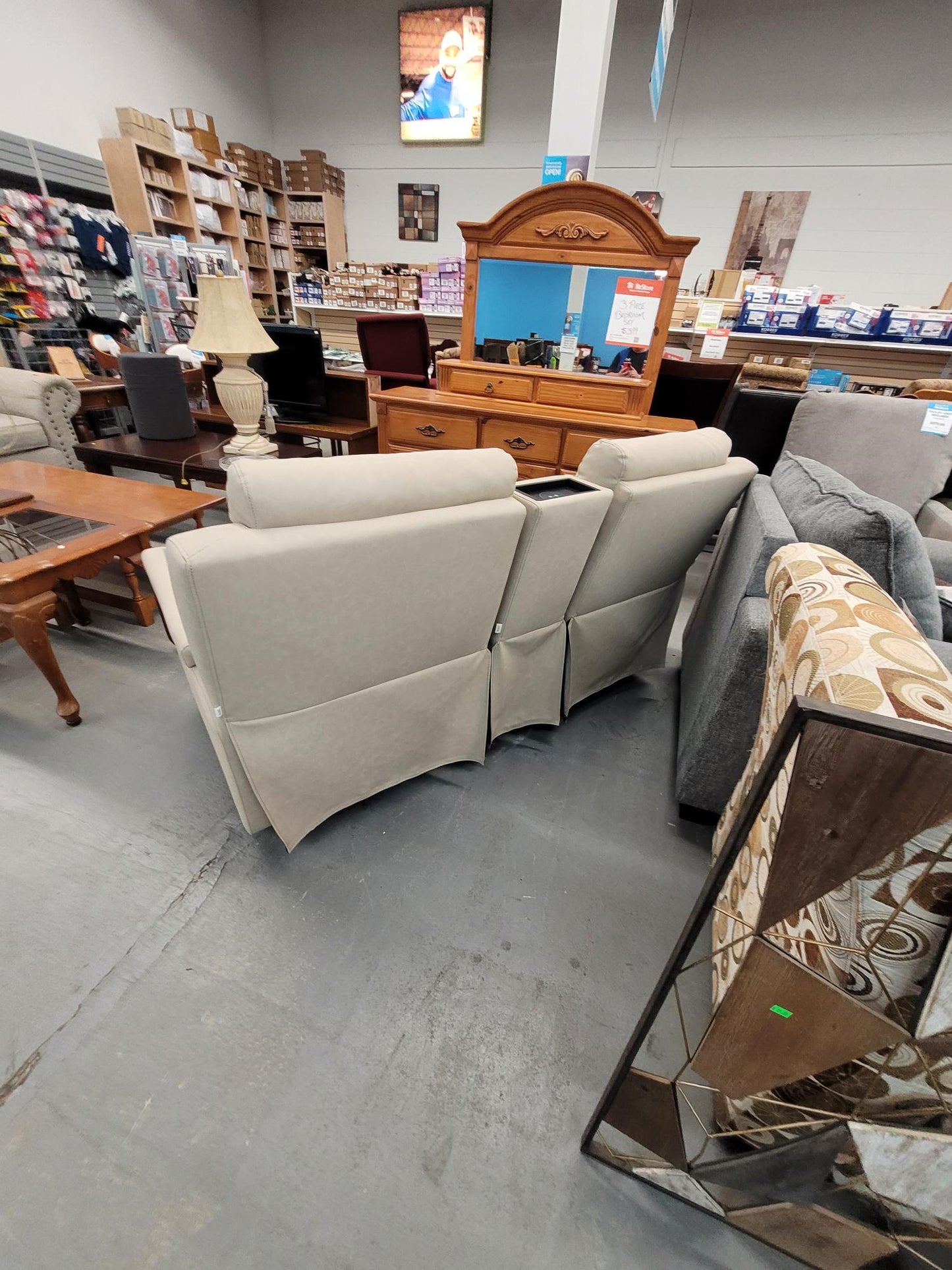 Thomas Payne Reclining Loveseat