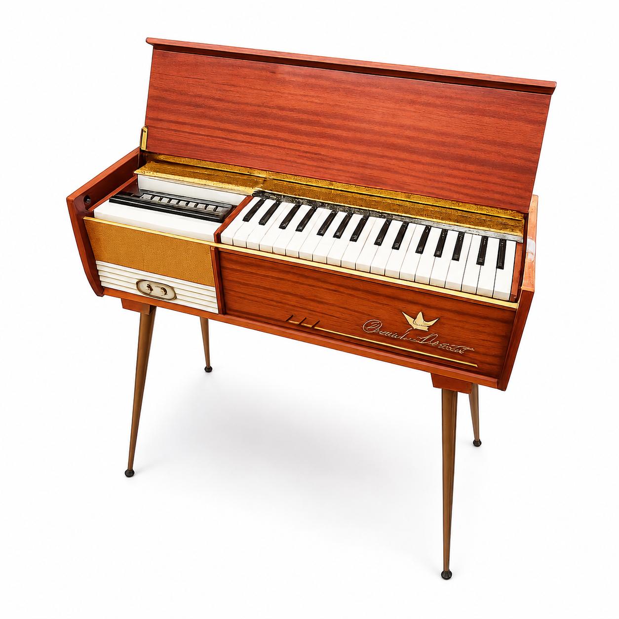 Vintage Royal Artist Chord Organ – Mid-Century Classic
