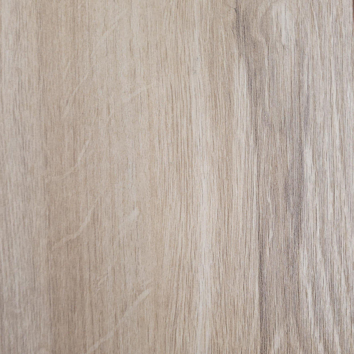 Davies Creek Oak 10mm Laminate Flooring 390 sq ft